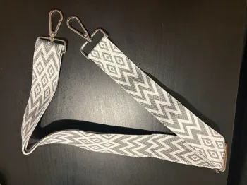 Ance grise et blanche pour sac