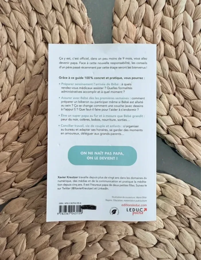 Lot de 3 livres sur la grossesse, comment devenir un super papa et en attendant le docteur - photo numéro 7