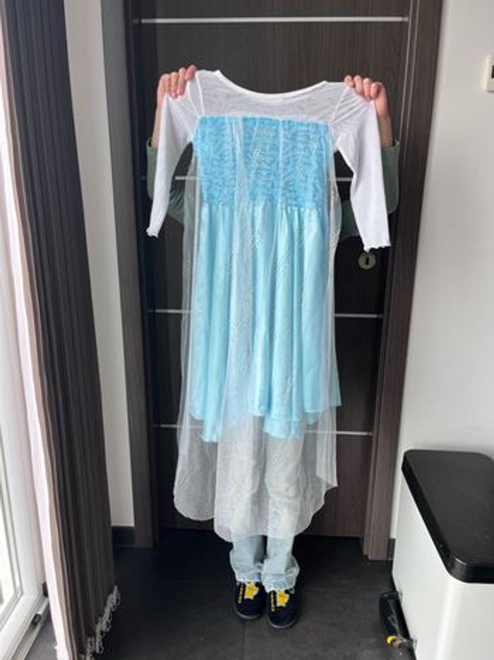 Robe Elsa - photo numéro 4