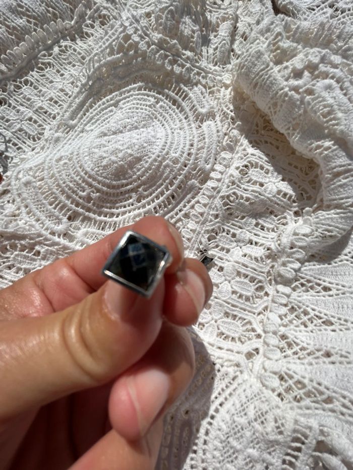 Boucles d oreilles losange noires en argent - photo numéro 3