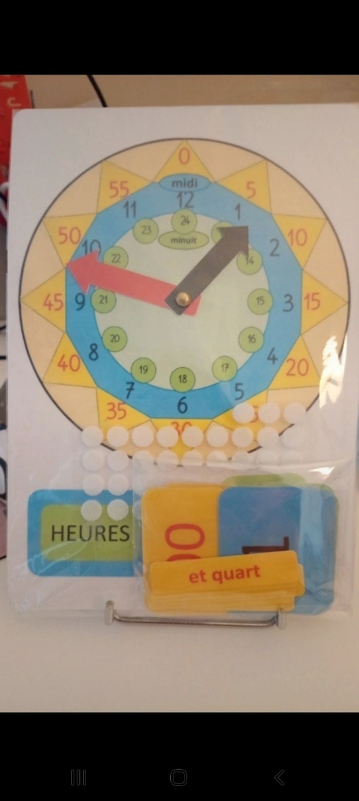 Horloge "jeu de l'heure"