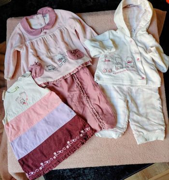 Lot de vêtements fille 9 mois automne-hiver