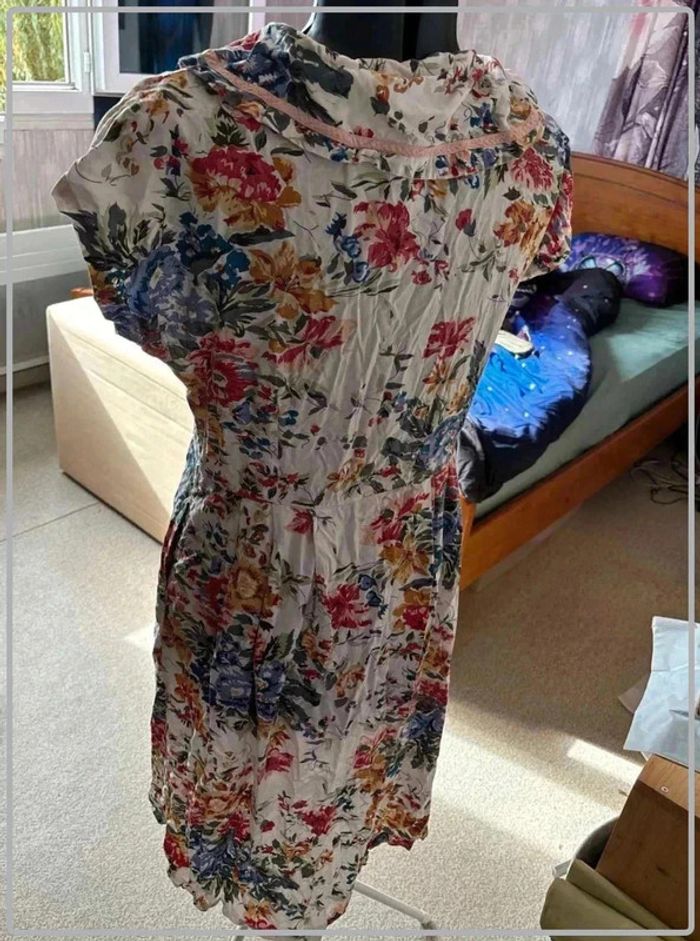Magnifique robe fleurie taille 40/L marque canda - photo numéro 5