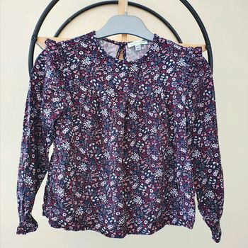 7 ans blouse Vertbaudet ( taille plutôt 6-7 ans )