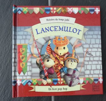 Joli livre pour enfants avec pop-ups "Lancemulot"