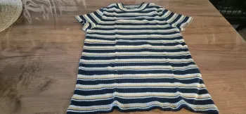 La halle hait côtelé taille S ado / 162 cm