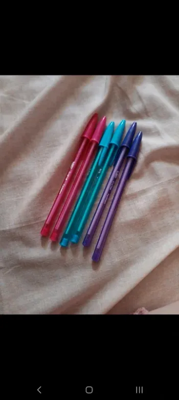 Lot 6 Bic neuf cristal couleur violet rose et turquoise pas vinted go