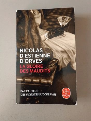 La gloire des maudits de Nicolas d'Étienne d'Orves