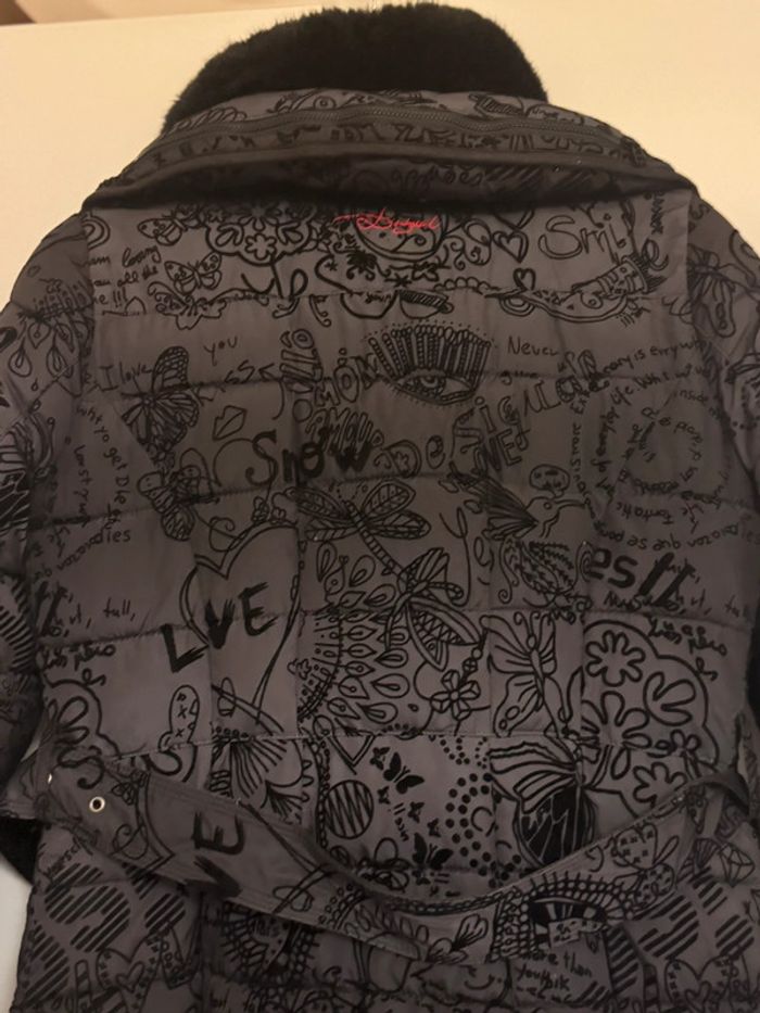 Doudoune très classe desigual - photo numéro 9