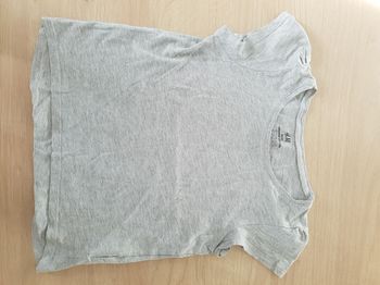T shirt gris h&m 6-8 ans