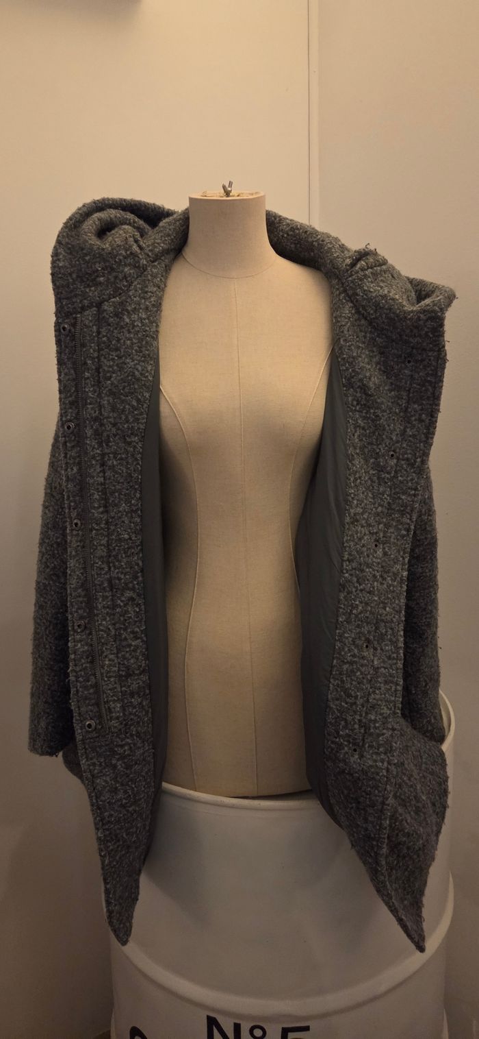 Manteau ONLY “Sedona” T.40/42 (L) – Gris bouclé chaud & doux – Capuche cocoon 💫 - photo numéro 5