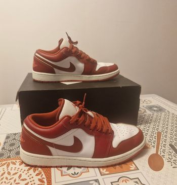 Nike Air Jordan 1 Low Bordeaux