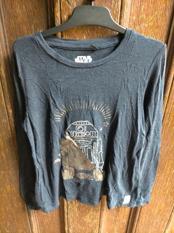 Très joli tee shirt IKKs x Star War 8 ans