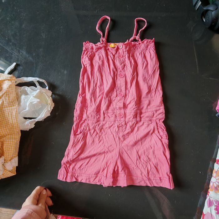 3 robes et 1 combishort - photo numéro 2