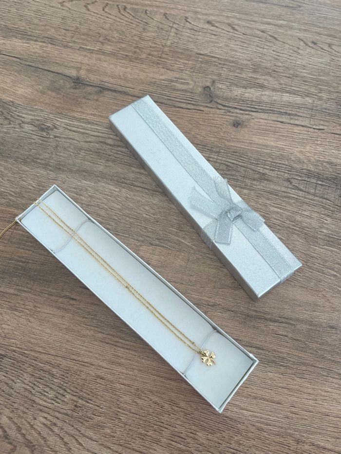 Collier trèfle