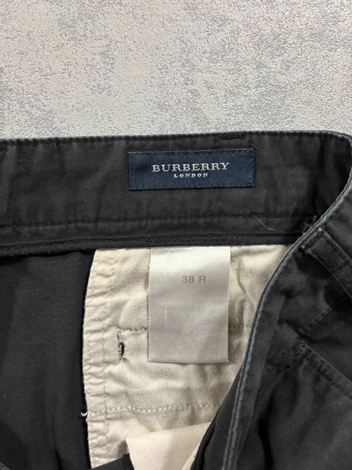 Chino Noir Burberry taille 48 - photo numéro 4