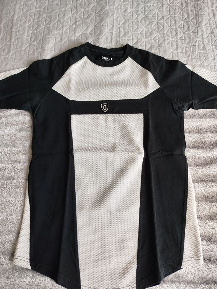 Lot de trois t-shirt - photo numéro 7