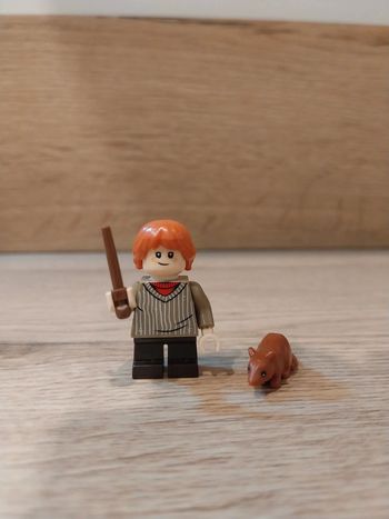 Figurine type lego Ron Weasley Harry Potter