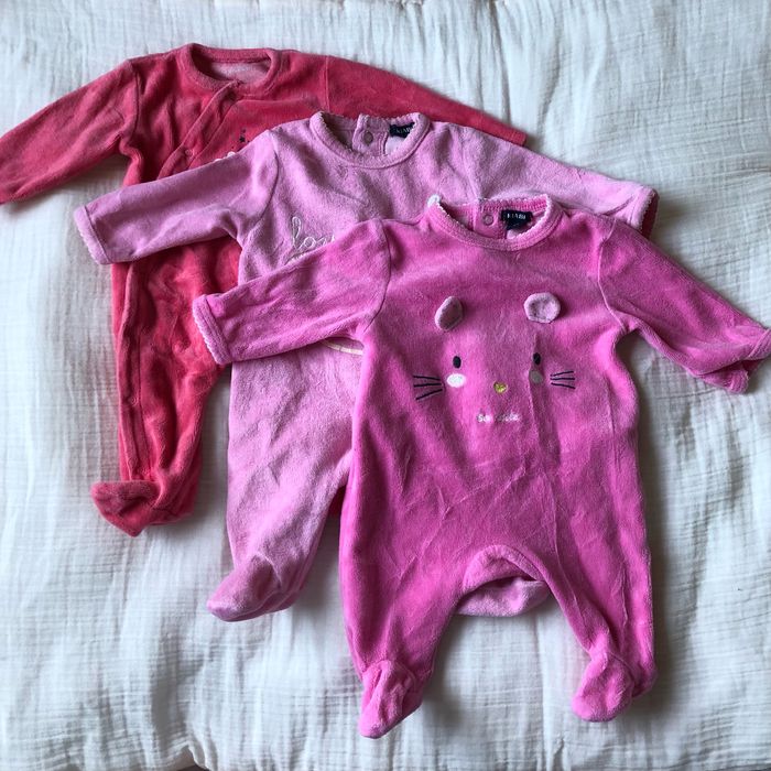 Lot de pyjamas en velours 1 mois