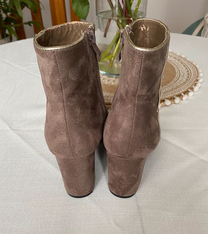 Très jolies bottines suédine 37 🌹 - photo numéro 3