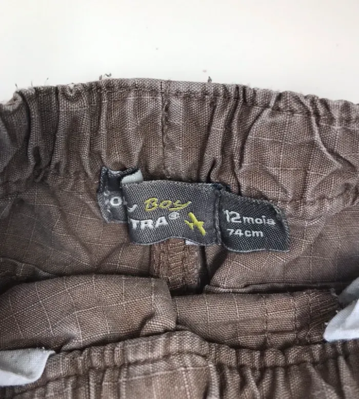 Lotpantalon, chemise et chaussettes 12 mois - photo numéro 3