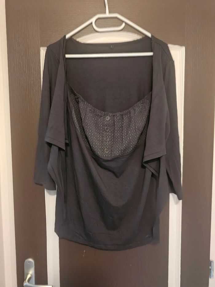 Tee shirt