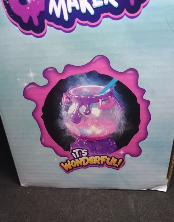 Magnifique chaudron slime fumé et lumière neuve prêt à être offert - photo numéro 5