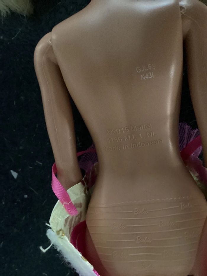 Poupée Barbie - photo numéro 13