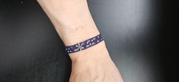 Bracelet dentelle bleu marine avec perles et motif étoile – bijou fantaisie - photo numéro 2