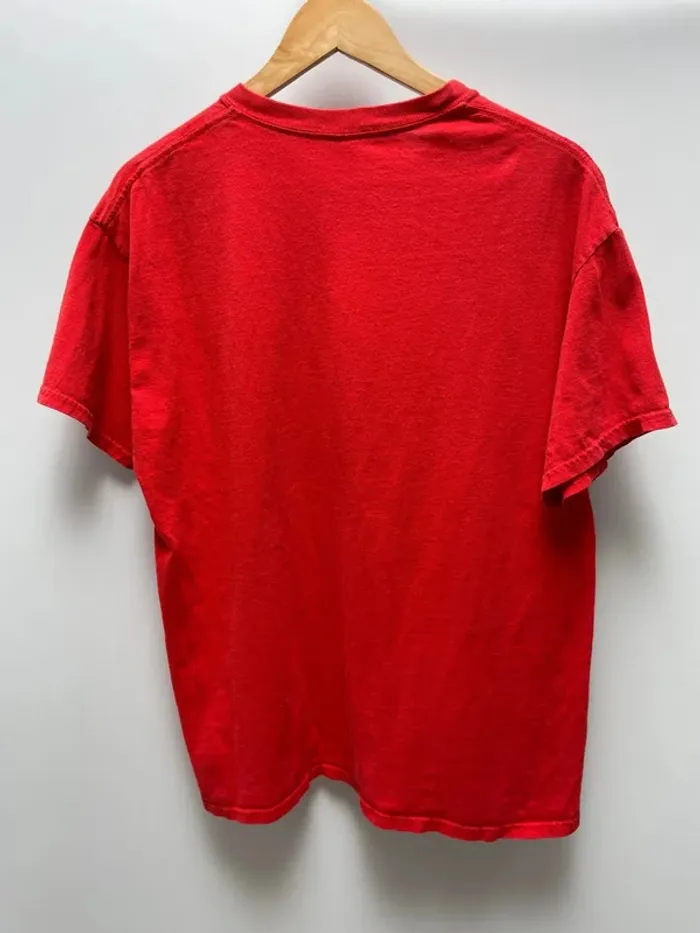 Museum of the weird - Red print graphic t-shirt Gildan Mens Large - photo numéro 10