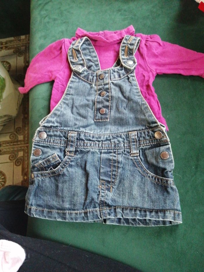 Ensemble salopette et sous pull