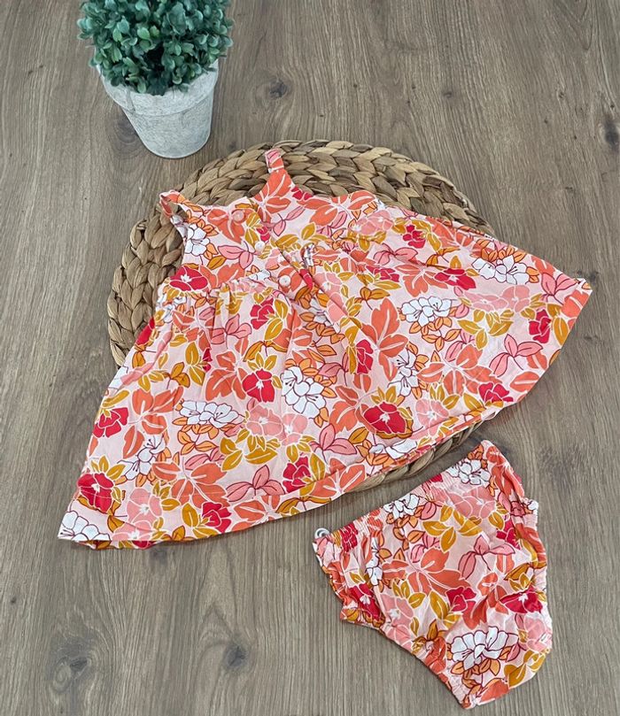 Robe 3 mois - photo numéro 2