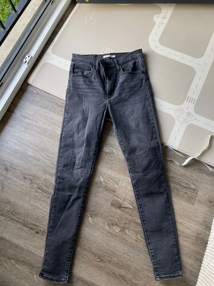 Jean levi’s mile high super skinny 30 - photo numéro 2