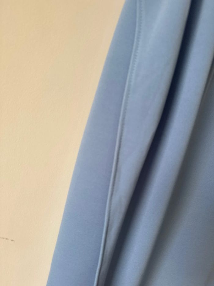 👗Magnifique robe de soirée ou sortie bleu- shell - neuf sans étiquette- taille40 - photo numéro 4