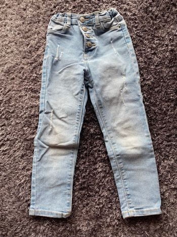 Lot fille taille 4 ans - jeans + gilet - photo numéro 4