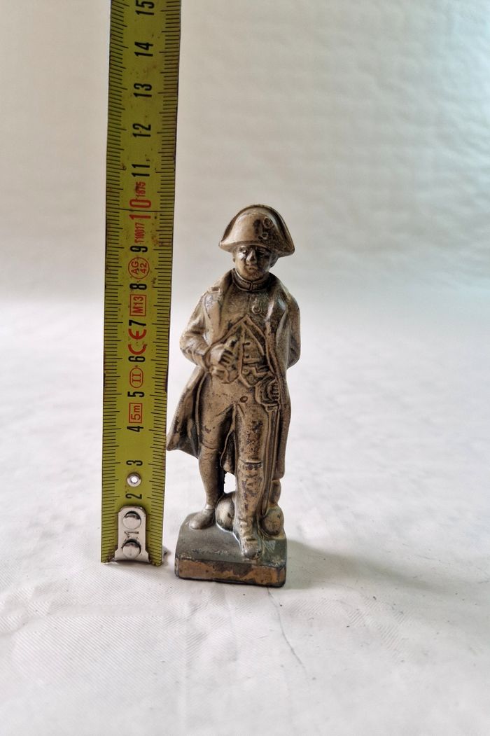Figurine  / statuette  , empereur Napoléon - photo numéro 5