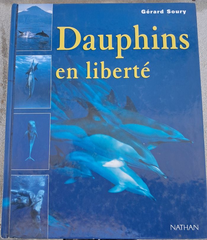 Livre dauphins en liberté