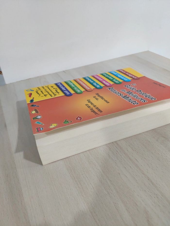 Livre guide pratique des meilleures astuces minute Peyret - photo numéro 4