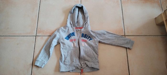 Veste zippé grise