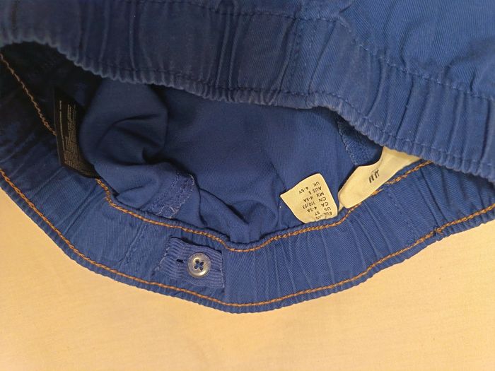 Pantalon bleu H&M neuf 4-5 ans - photo numéro 4