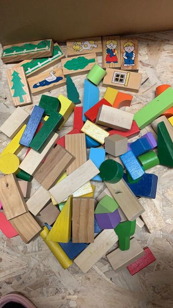Lot jouet en bois