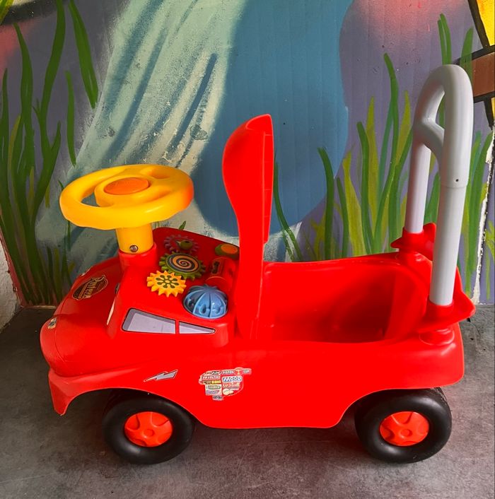 Voiture porteur Trotteur - photo numéro 4