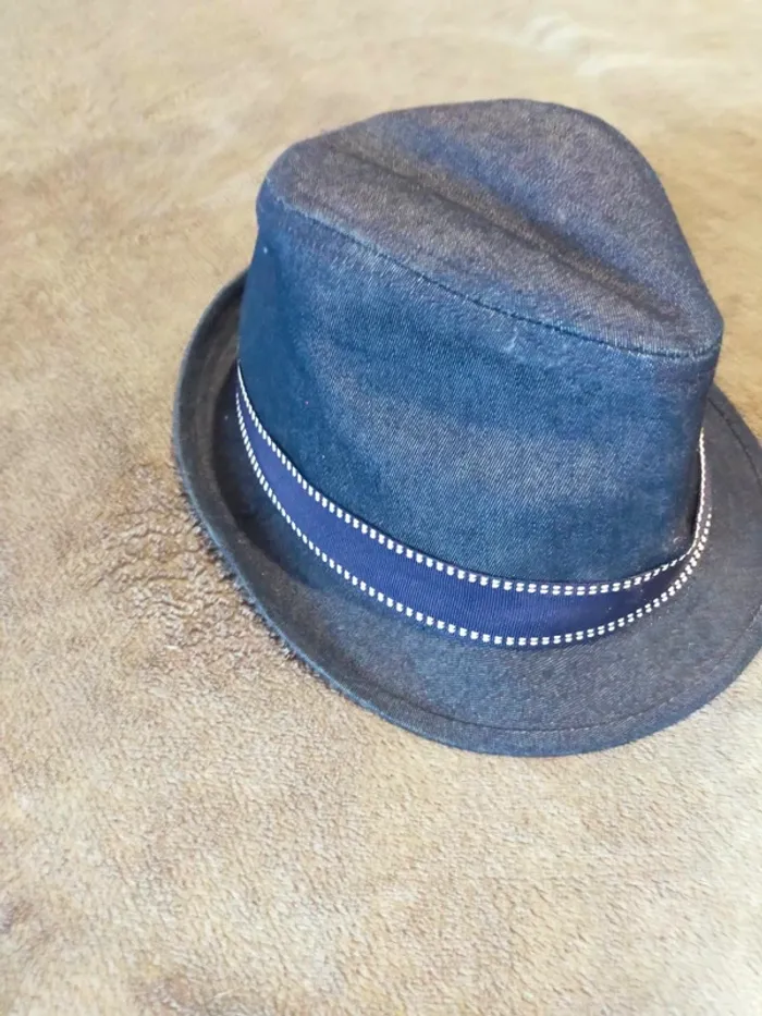 Chapeau - photo numéro 3