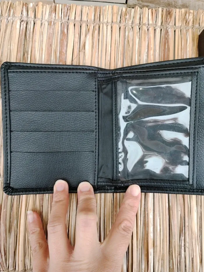 Porte feuille Daniel hechter neuf - photo numéro 3