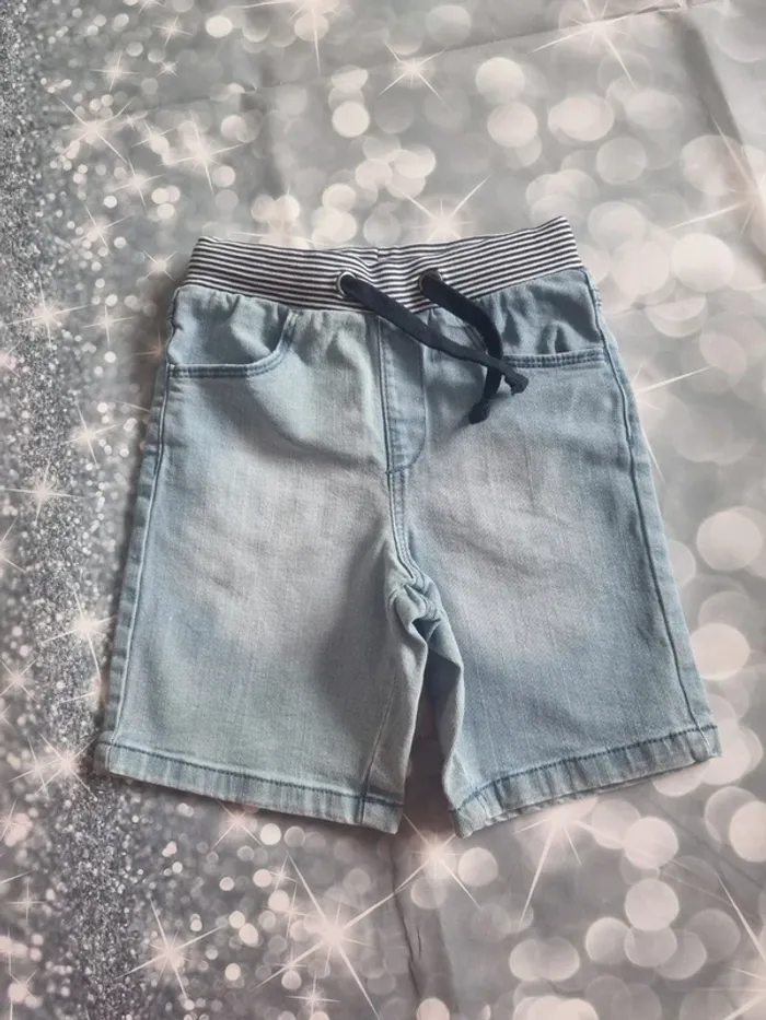 Short jean
