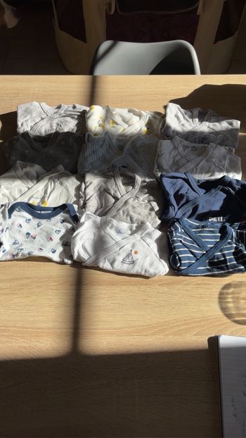Lot de 61 pièces en 3 Mois