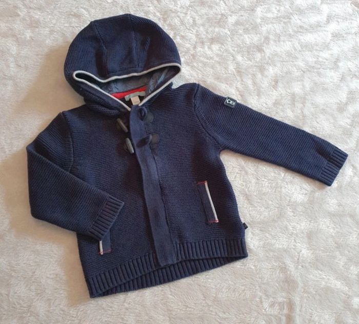 Gilet Obaibi 18 mois TBE