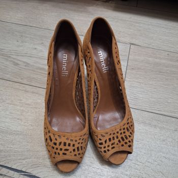 Chaussures a talons minelli pointure 36
