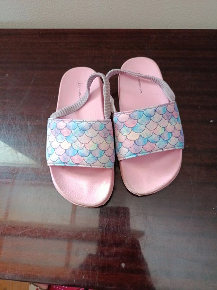 Tong sirène taille 31