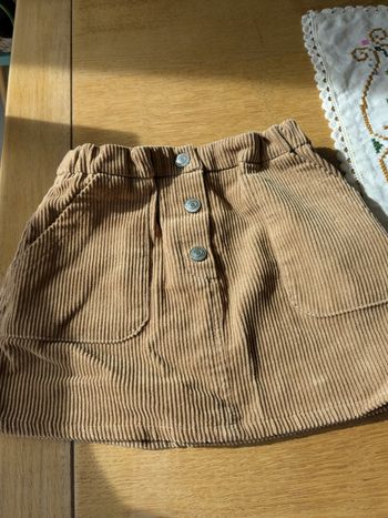 Jupe fille en velours côtelé camel 4-5ans